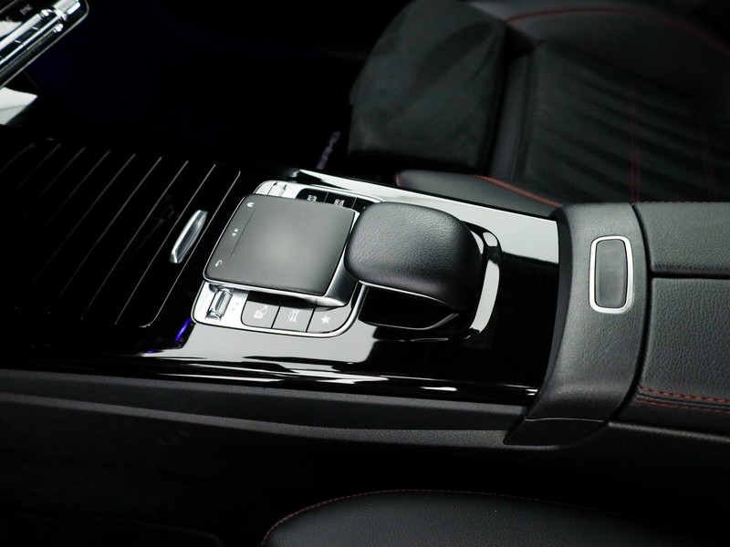 Mercedes Classe A 180 d premium auto diesel blu/azzurro