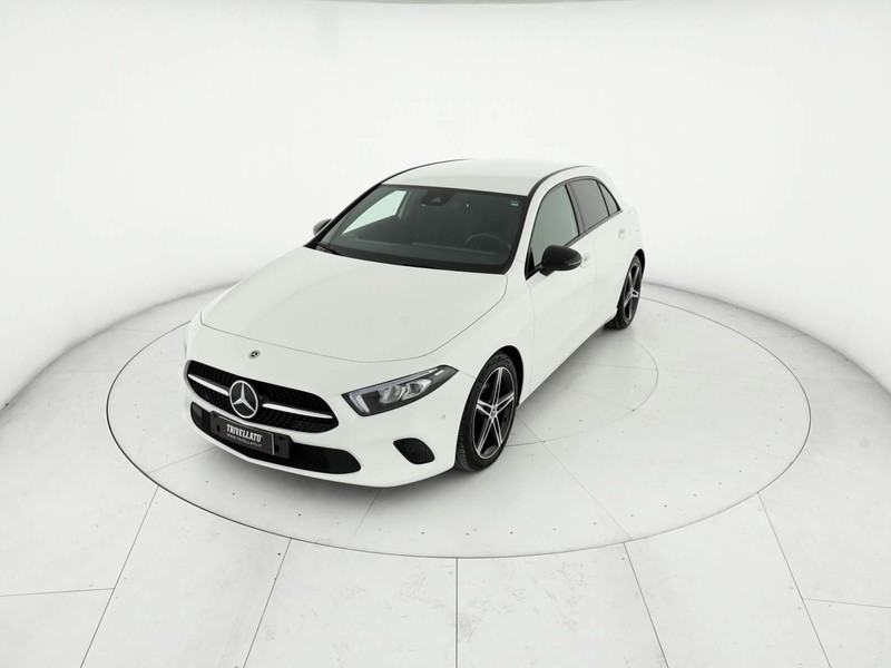 Mercedes Classe A 180 d sport auto diesel bianco
