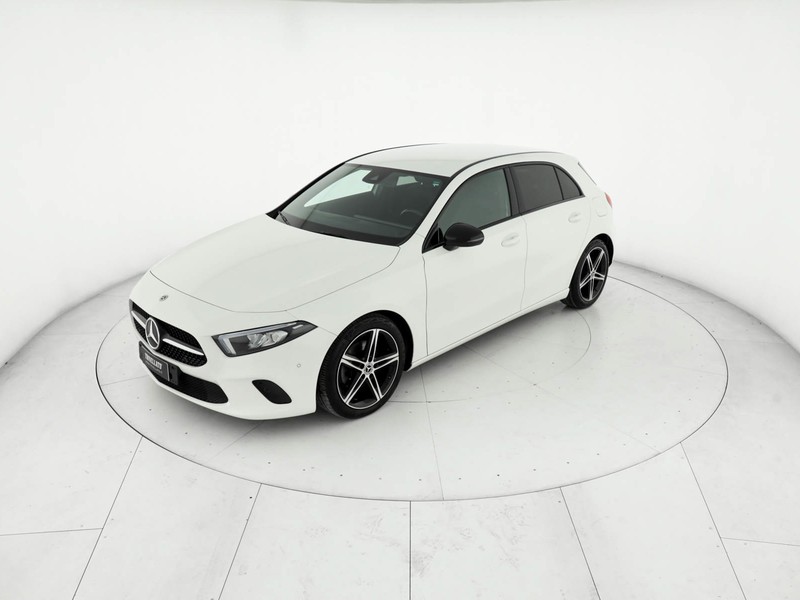 Mercedes Classe A 180 d sport auto diesel bianco