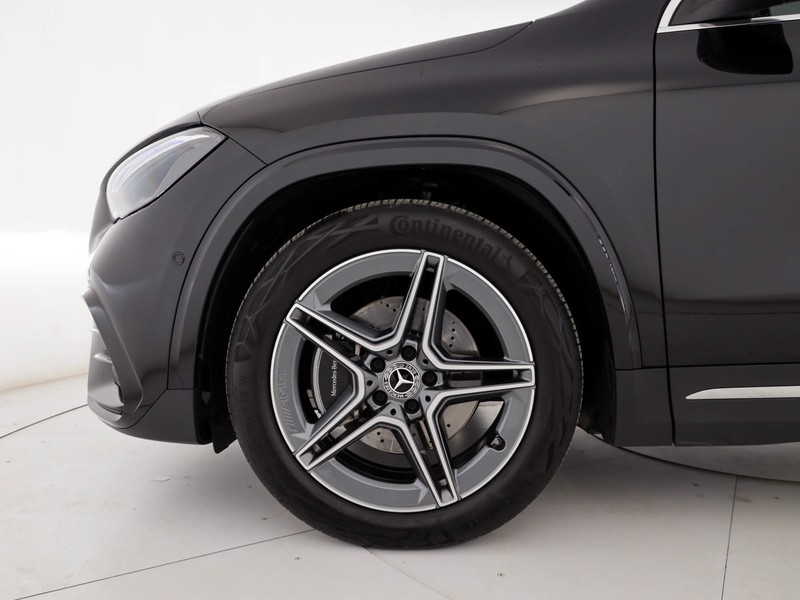 Mercedes GLA 180 d amg line advanced plus auto diesel nero