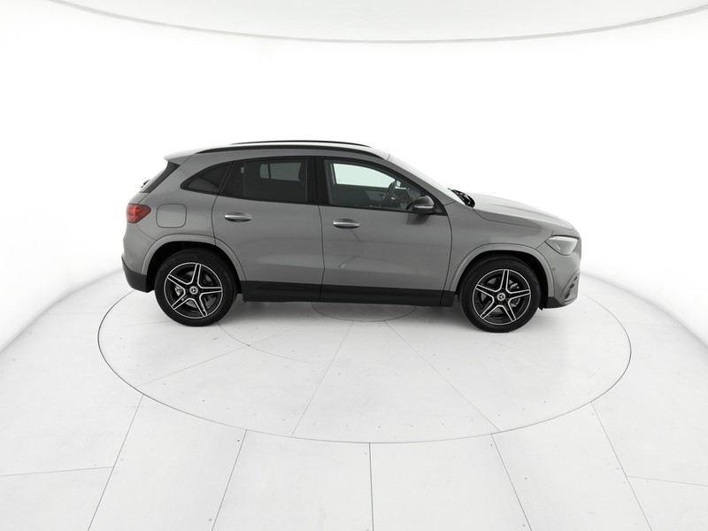 Mercedes GLA 250 e phev amg line advanced plus auto ibrido grigio