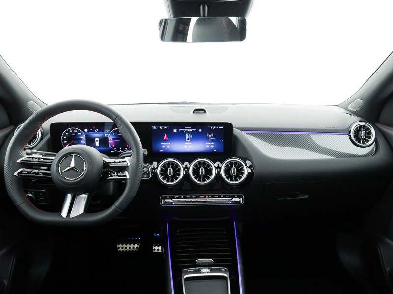 Mercedes GLA 200 d amg line extra auto diesel nero