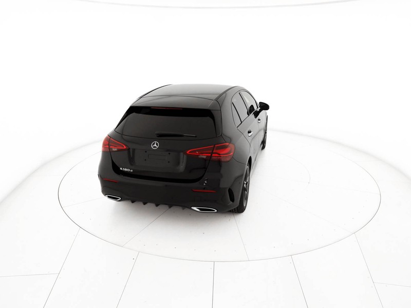 Mercedes Classe A 180 d amg line extra auto diesel nero
