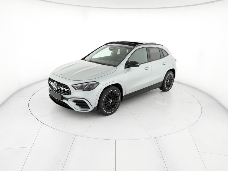 Mercedes GLA - foto 2