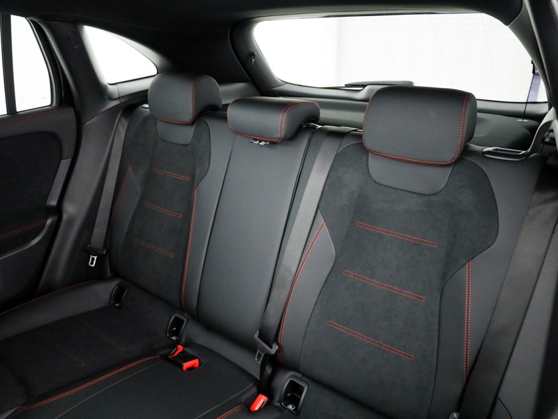 Mercedes GLA 200 d automatic diesel nero