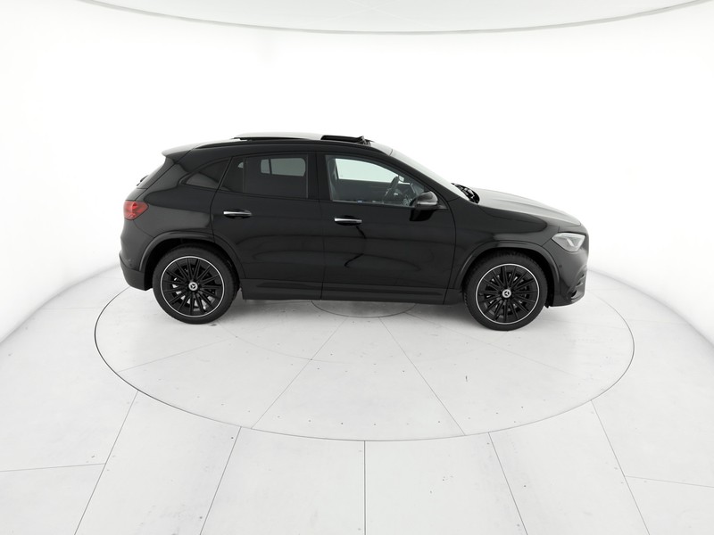 Mercedes GLA 200 d automatic diesel nero