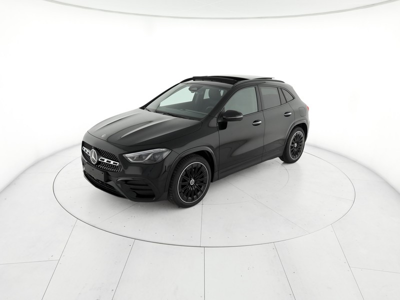 Mercedes GLA - foto 2