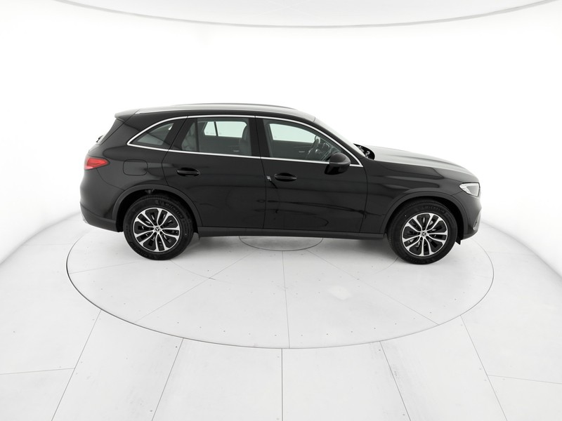 Mercedes GLC 200 D 4MATIC  nero