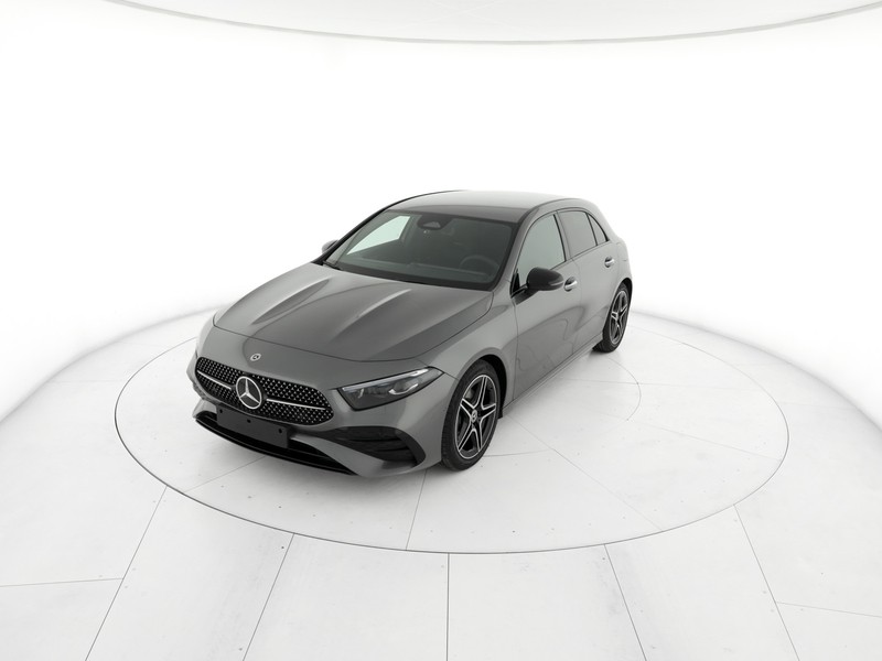 Mercedes Classe A 180 d amg line extra auto diesel grigio