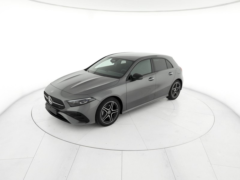 Mercedes Classe A 180 d amg line extra auto diesel grigio