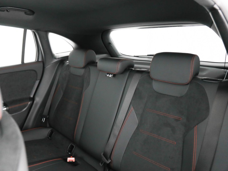 Mercedes GLA 250 e phev amg line advanced plus auto ibrido grigio