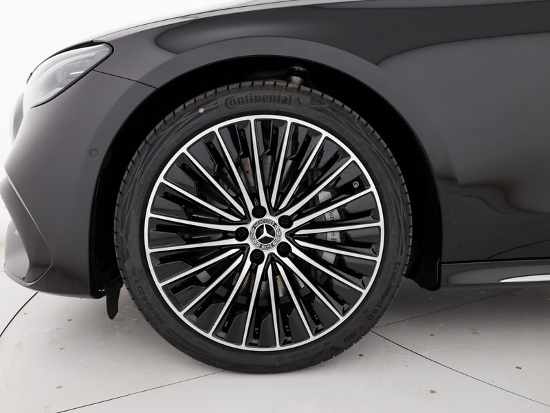 Mercedes Classe E Berlina E 220 d 4MATIC  nero