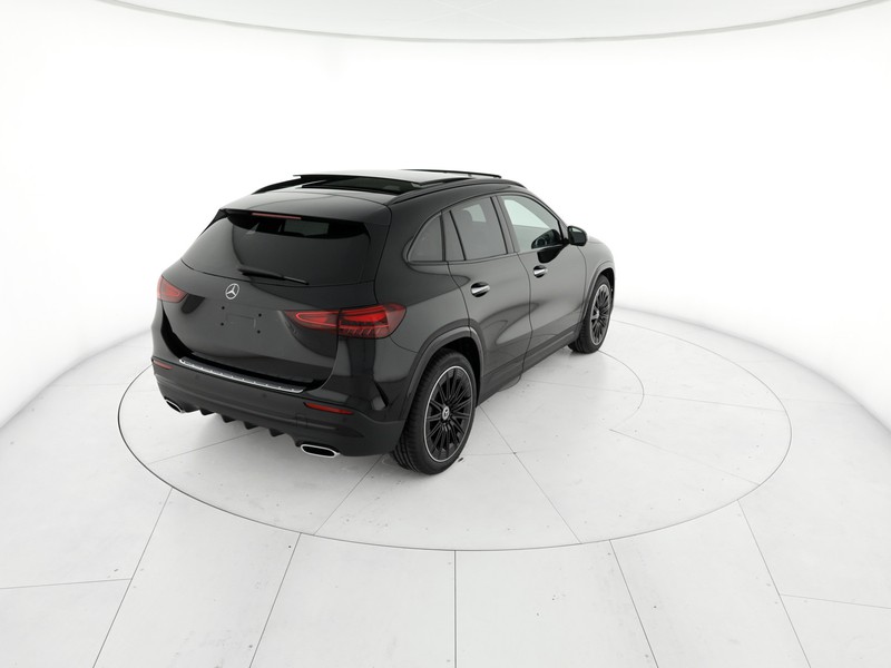 Mercedes GLA - foto 3