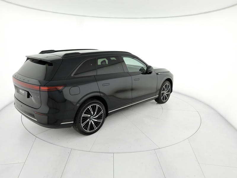 XPENG G9 94,6 kwh long range rwd elettrica nero