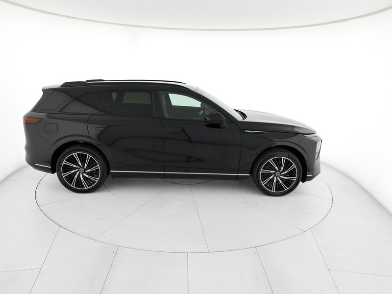 XPENG G9 94,6 kwh long range rwd elettrica nero