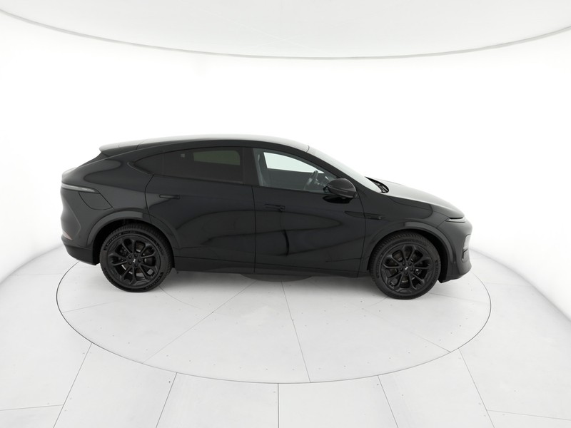 XPENG G9 94,6 kwh performance awd elettrica nero