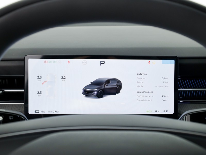 XPENG G9 94,6 kwh performance awd elettrica nero
