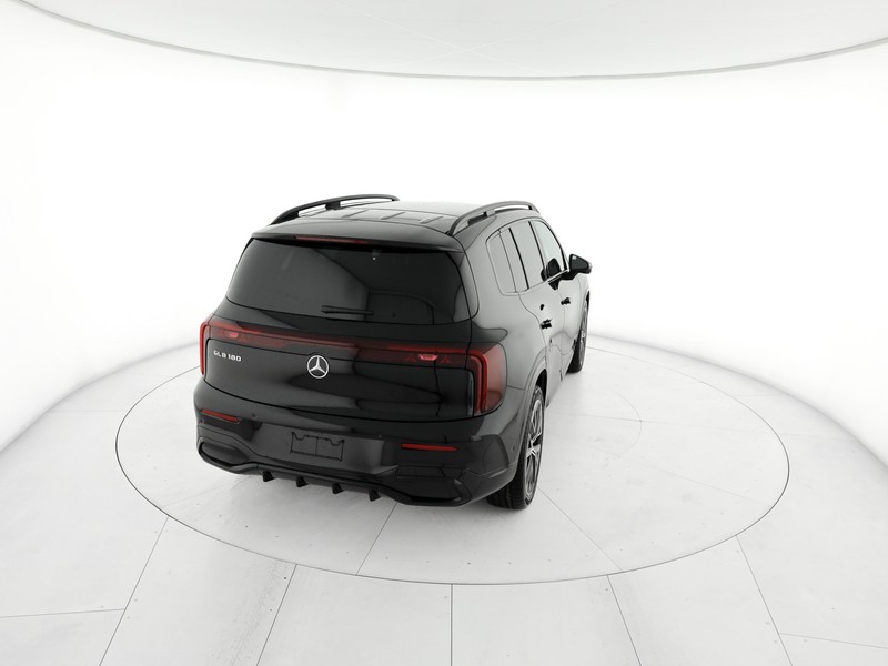 Mercedes GLB 180  nero