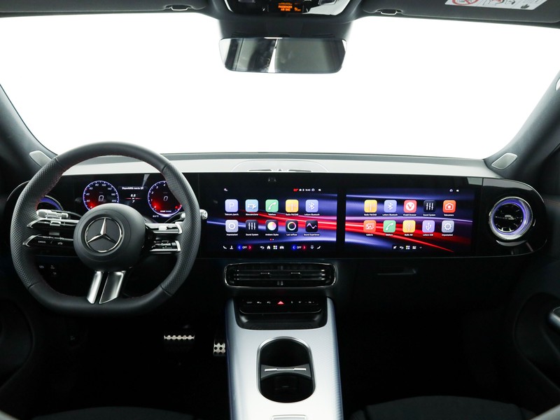 Mercedes GLB 180  nero