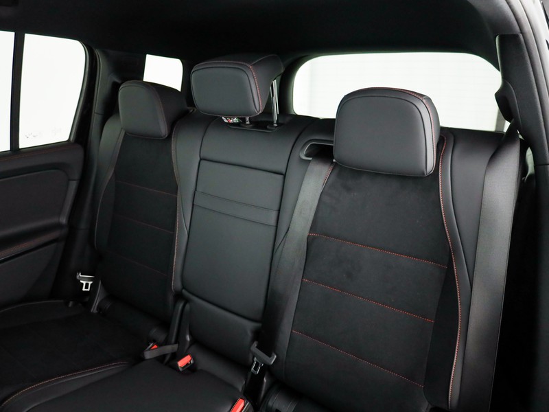 Mercedes GLB 180  nero
