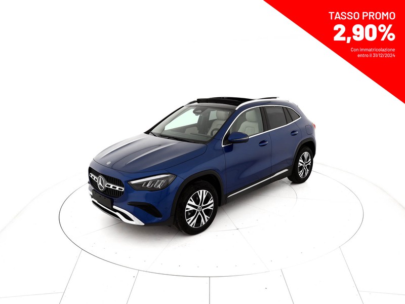 Mercedes GLA 180 d progressive advanced auto diesel blu/azzurro