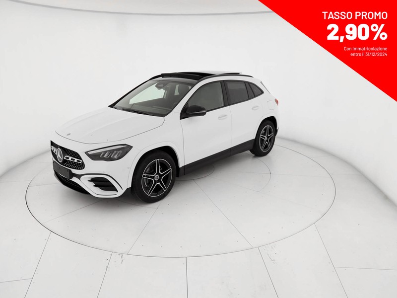 Mercedes GLA 180 d amg line advanced plus auto diesel bianco