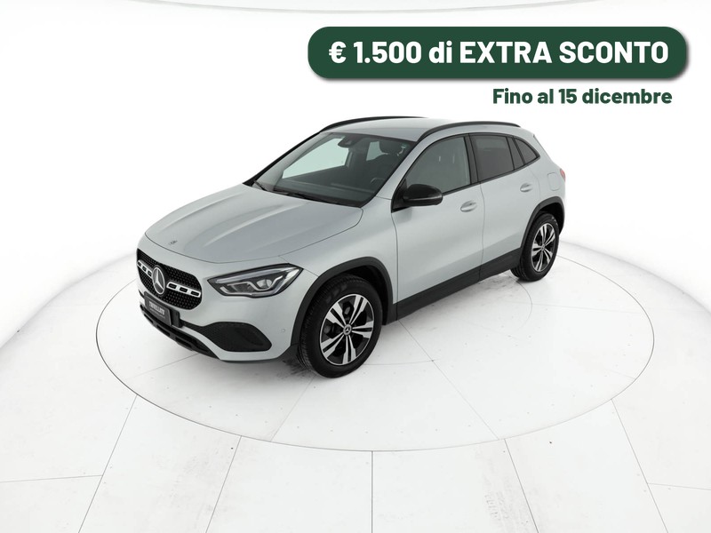 Mercedes GLA 200 d sport auto diesel argento