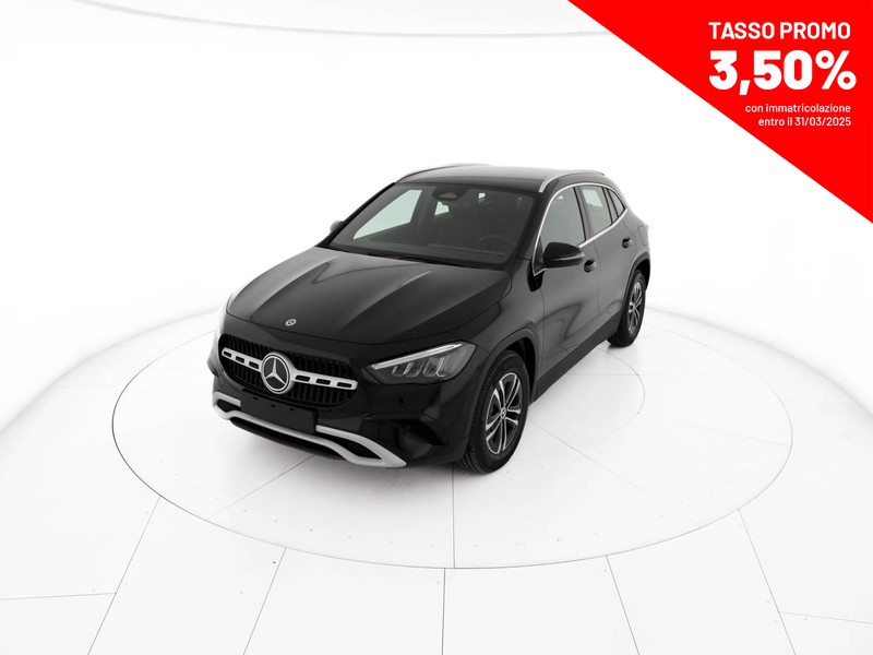 Mercedes GLA 180 d advanced auto diesel nero