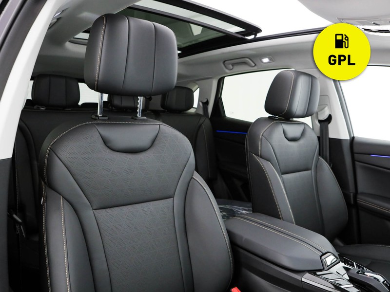 Sportequipe 8 SPORTEQUIPE GT 1.6T BENZINA 7 posti  lilla