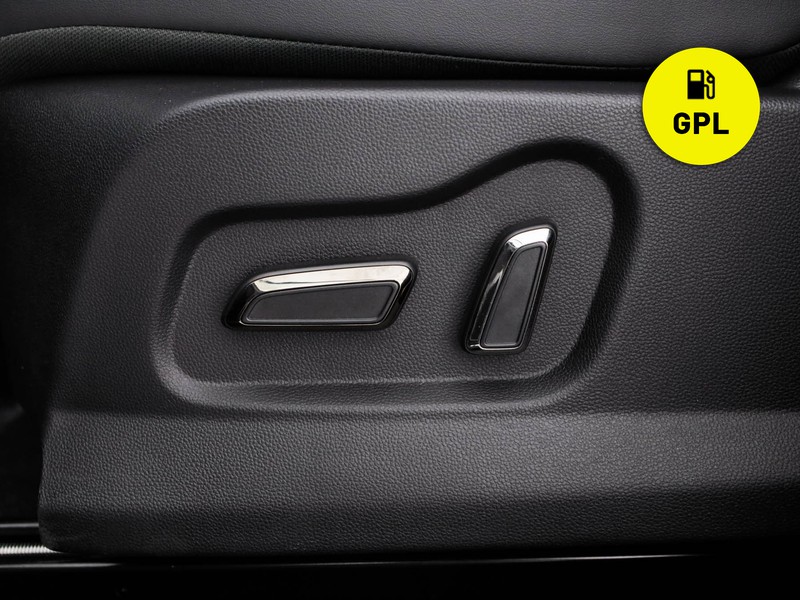 Sportequipe 8 SPORTEQUIPE GT 1.6T BENZINA 7 posti  lilla