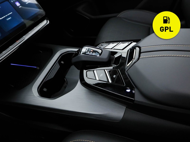 Sportequipe 8 SPORTEQUIPE GT 1.6T BENZINA/GPL 5 posti  blu/azzurro