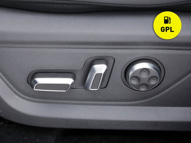 Sportequipe 6 gt 1.t-gdi gpl 178cv dct gpl grigio
