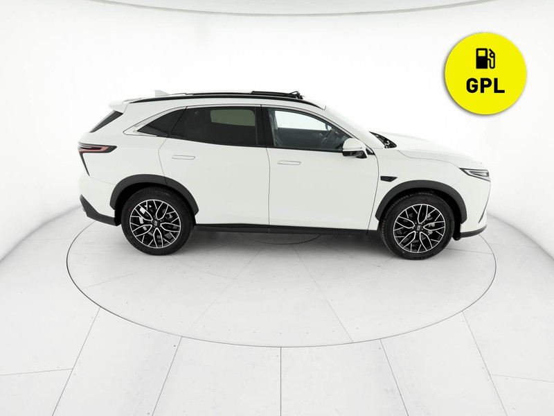 Sportequipe 8 GT gt 1.6 t-gdi gpl 177cv dct gpl bianco