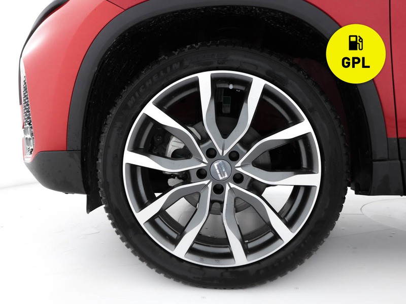 Sportequipe 6 1.5 turbo gpl 149cv cvt gpl rosso