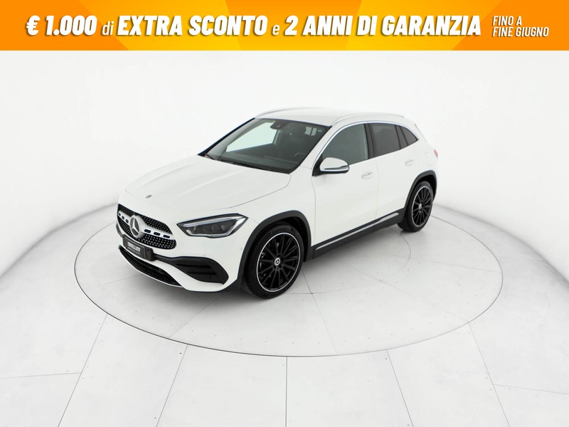 Mercedes GLA 220 d premium auto diesel bianco