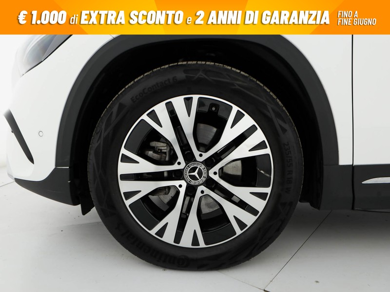Mercedes GLA 180 d progressive advanced auto diesel bianco