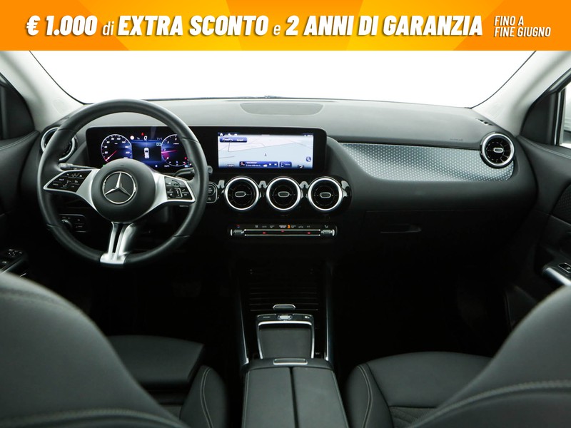 Mercedes GLA 180 d progressive advanced auto diesel bianco
