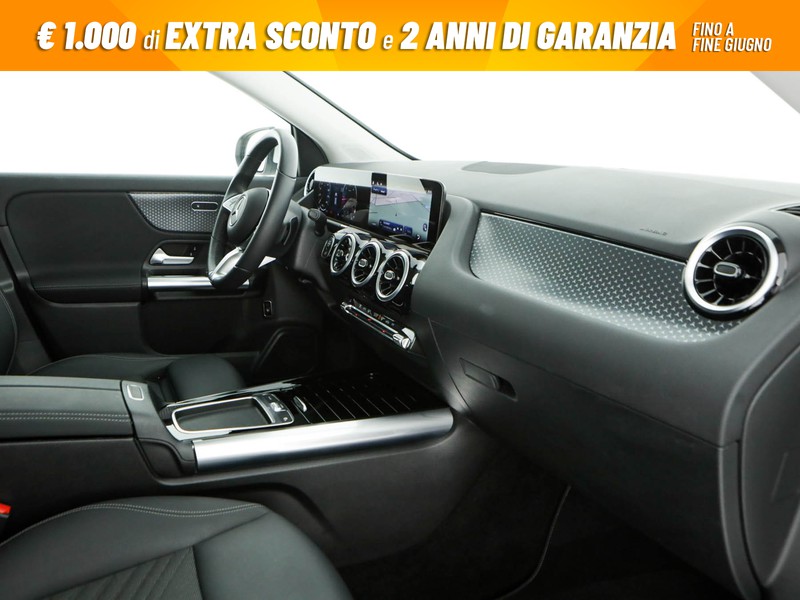 Mercedes GLA 180 d progressive advanced auto diesel bianco