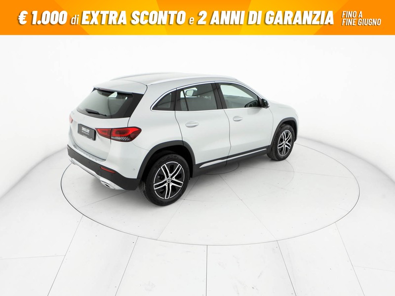 Mercedes GLA 200 d sport plus auto diesel argento