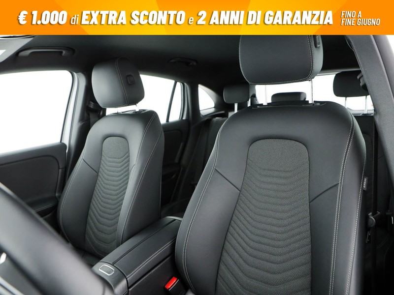 Mercedes GLA 200 d sport plus auto diesel argento