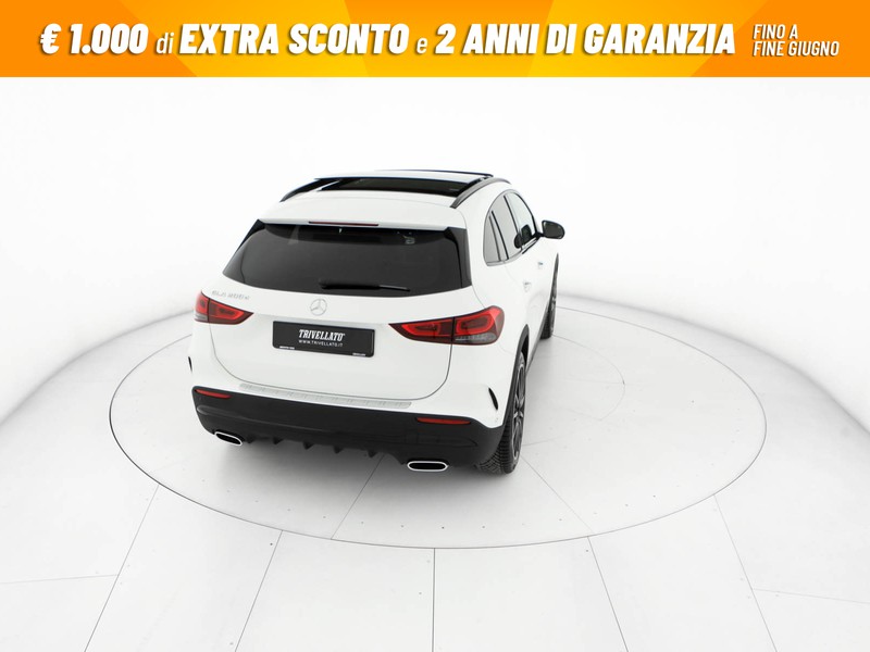 Mercedes GLA 200 d premium auto diesel bianco