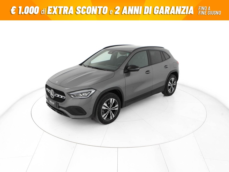Mercedes GLA 200 d sport plus auto diesel grigio