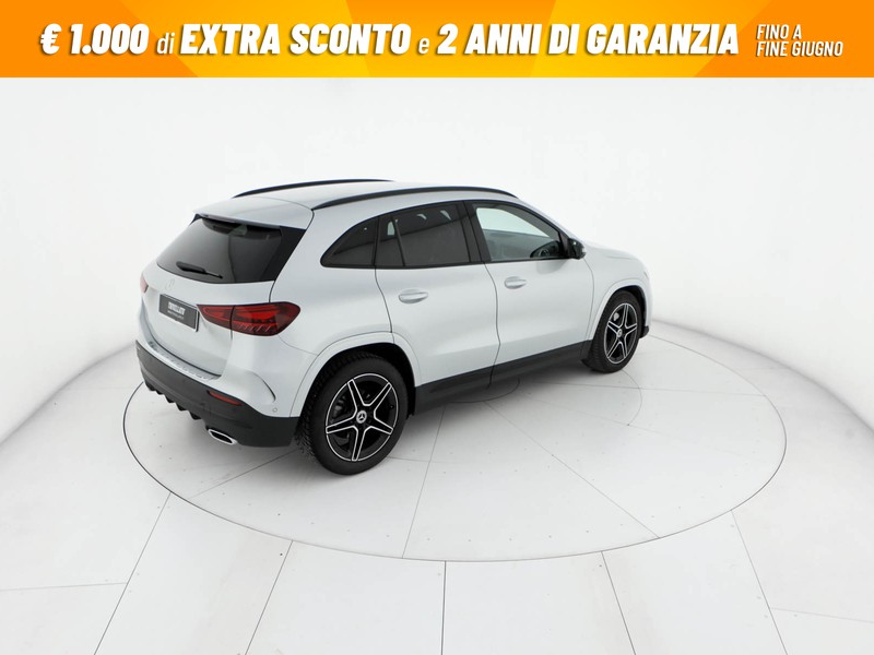 Mercedes GLA 180 d amg line advanced plus auto diesel argento