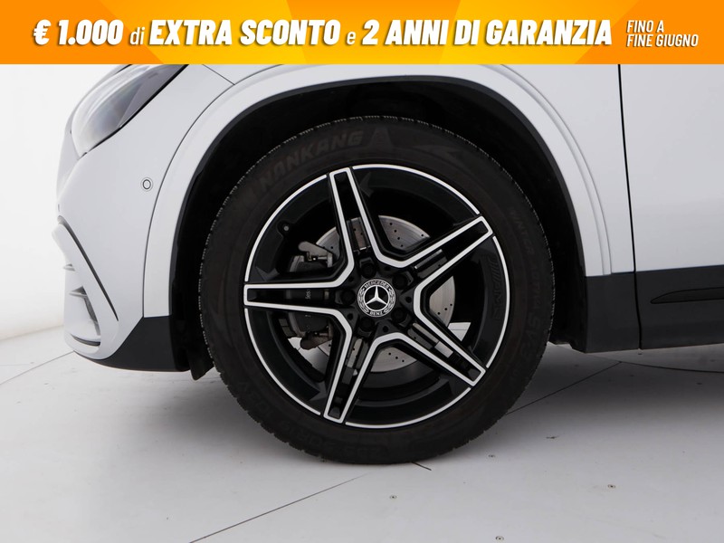Mercedes GLA 180 d amg line advanced plus auto diesel argento