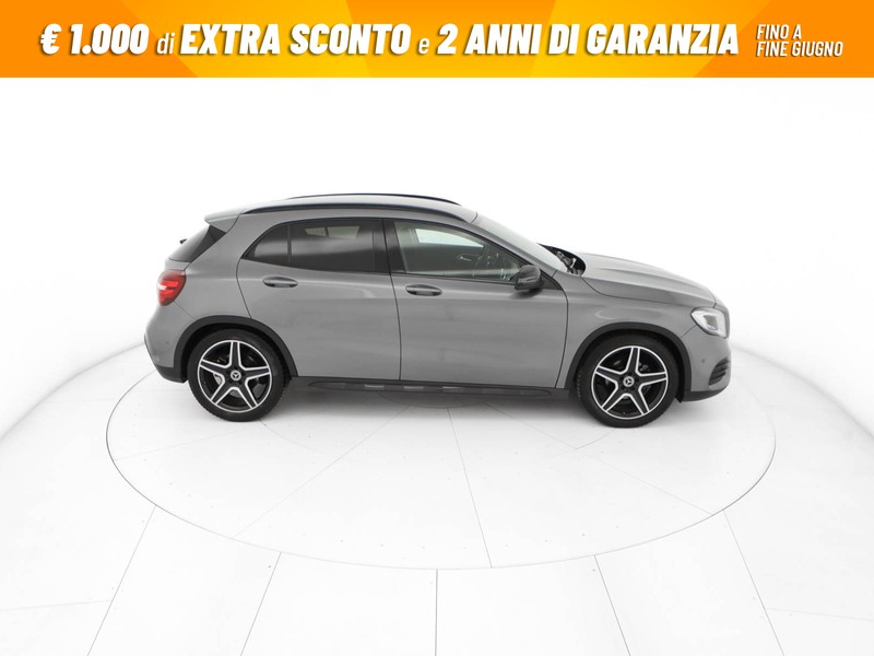 Mercedes GLA 200 d premium auto