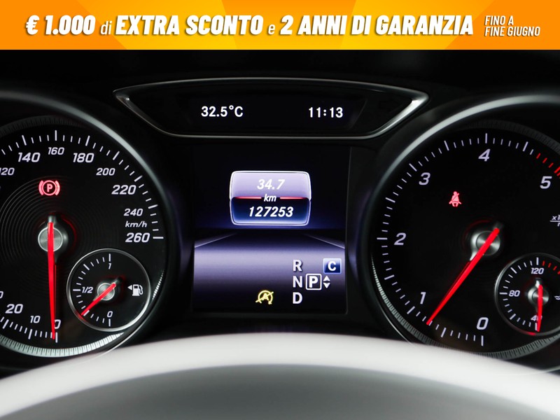 Mercedes GLA 200 d premium auto