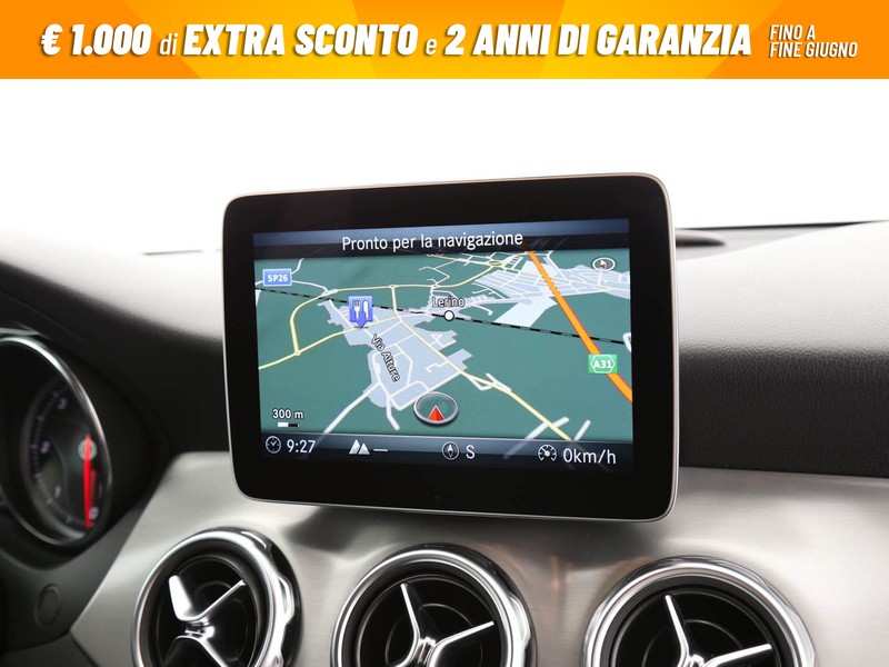 Mercedes GLA 200 d premium auto