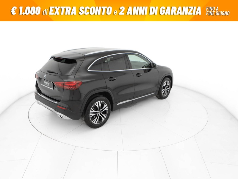 Mercedes GLA 180 d progressive advanced auto diesel nero