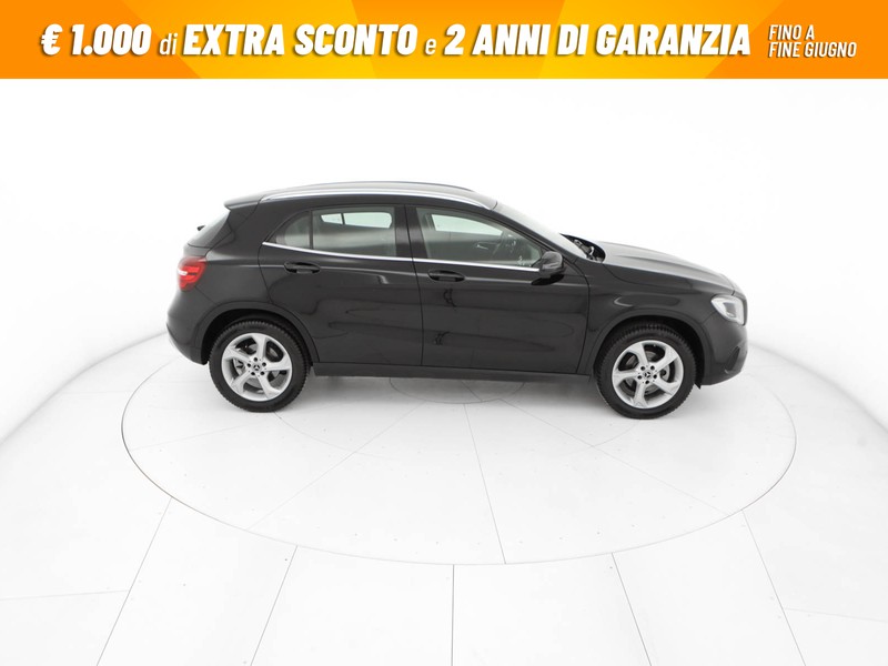 Mercedes GLA 180 d sport auto