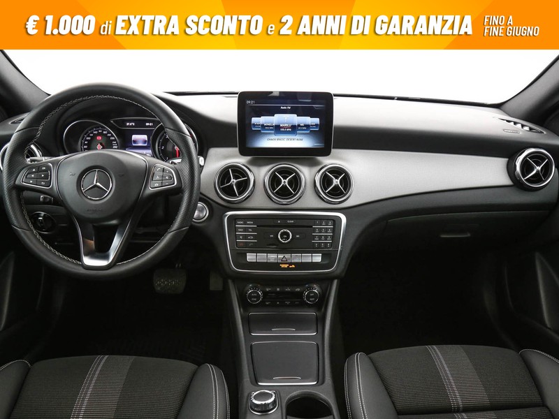 Mercedes GLA 180 d sport auto